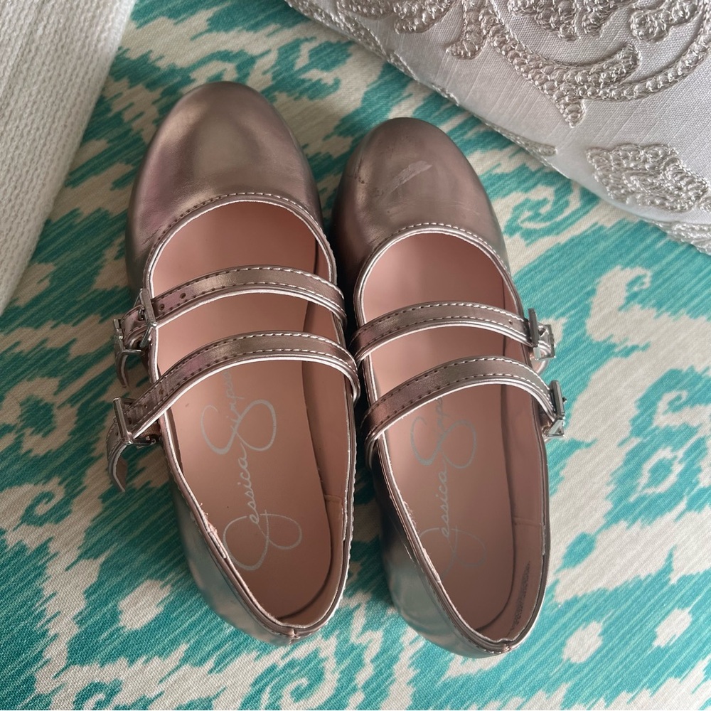 Jessica Simpson Rose Gold Mary Jane Little Girls Shoes - Picture 3 of 5
